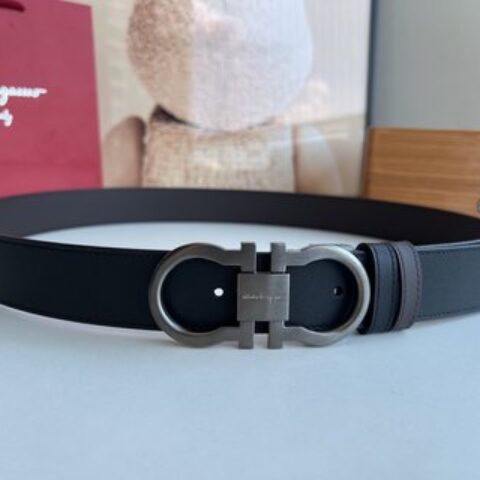 Ferragamo菲拉格慕   精致8字金属夹扣男士3.5cm腰带