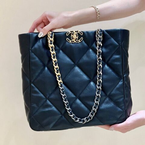 CHANEL 19 bag tote购物包 AS3519黑色