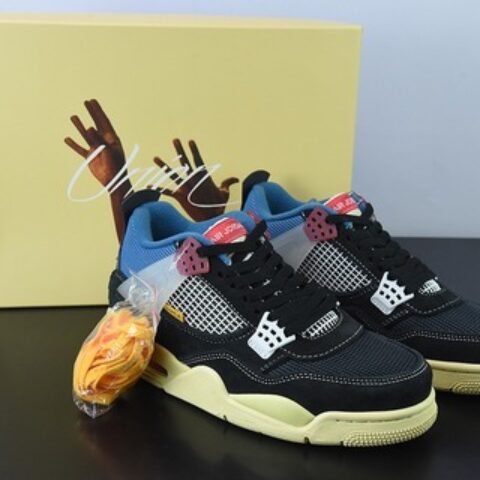 AJ4  AIR JORDAN 4  货号：DC9533 001 UN联名 骑士 南海岸 黑蓝运动鞋