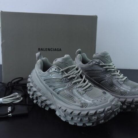 Balenciaga Defender Rubber Platform Sneakers 越野户外增高厚底休闲运动慢跑鞋685611 W2RA6 1200