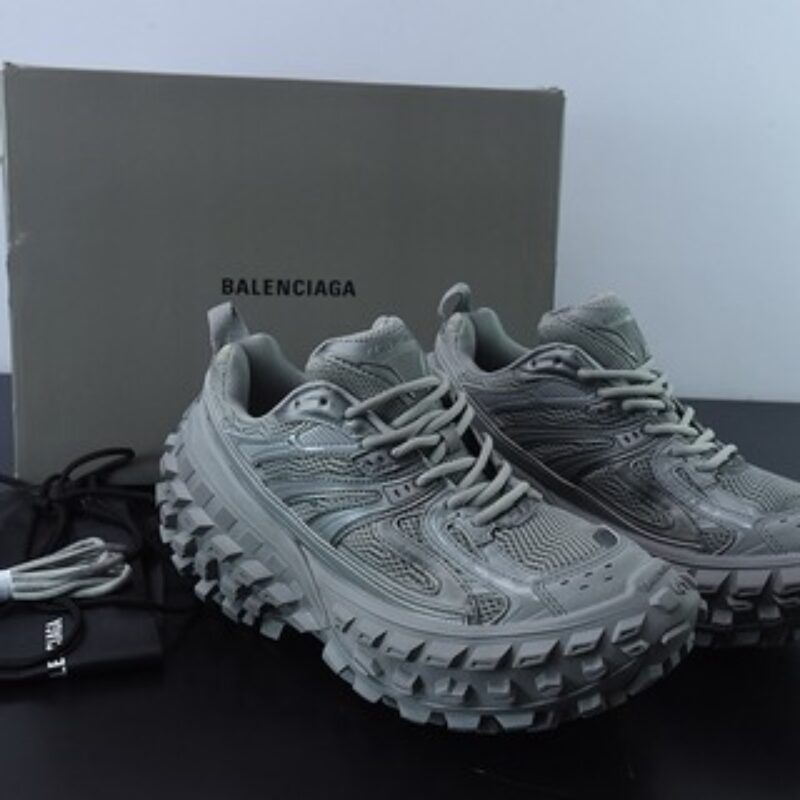 Balenciaga Defender Rubber Platform Sneakers 越野户外增高厚底休闲运动慢跑鞋685611 W2RA6 1200