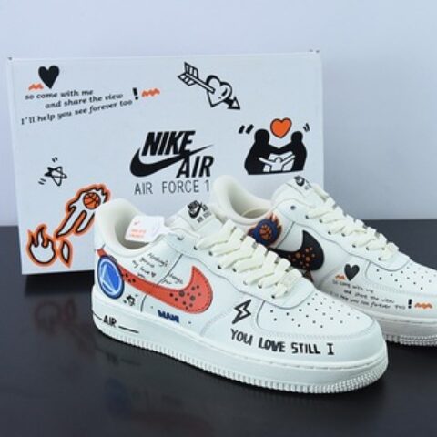 Air Force 1 '07 Low"God of love/Graffiti"空军一号米白彩色爱神丘比特涂鸦印花”板鞋CW2288-226