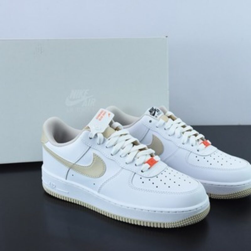 NK Air Force 1 Low 空军一号低帮百搭休闲运动板鞋 白卡其 货号：DZ2771-121