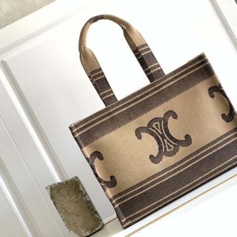 CELINE赛琳CABAS THAIS凯旋门刺绣印花织物购物袋196762