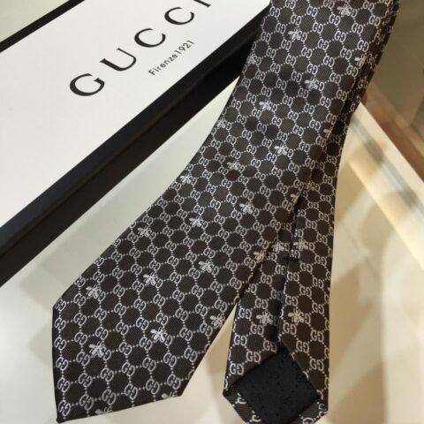 GUCCI古驰100%顶级提花真丝饰GG和蜜蜂领带