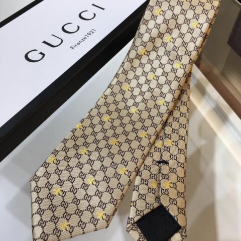 GUCCI古驰100%顶级提花真丝饰GG和蜜蜂领带