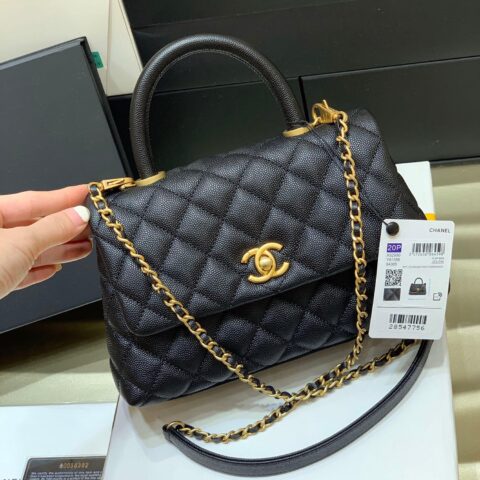 CHANEL 经典款之Coco handle 23CM A92990黑色/金扣/红色内里