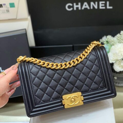 CHANEL Leboy 25CM BAG A67086黑色球纹牛皮/金扣