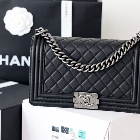 CHANEL 经典款之Leboy 25CM BAG A67086黑色/银扣/胎牛皮