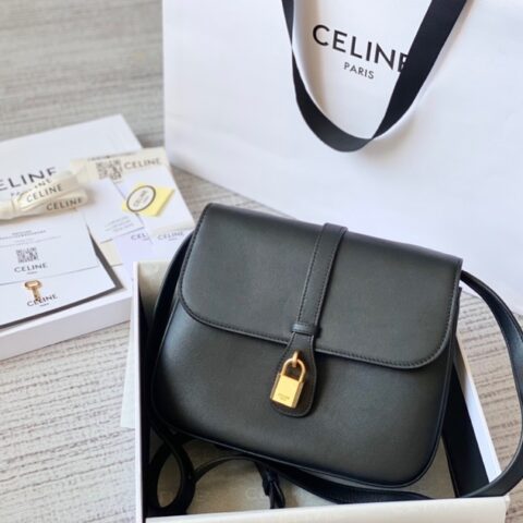 CELINE赛琳进口牛皮TABOU全新复古邮差包196583