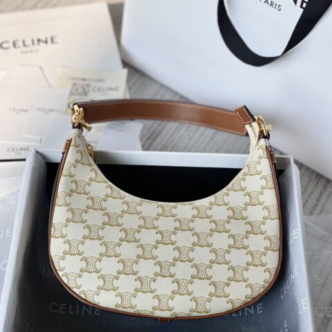 CELINE赛琳半月形全新AVA STRAP手袋193953