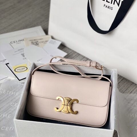 CELINE赛琳凯旋门全皮系列小牛皮肩背包194143