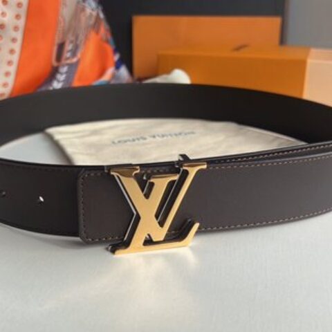 LV/路易威登   进口牛皮双面用腰带男士4.0cm