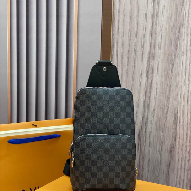 LV N41719 AVENUE SLING BAG