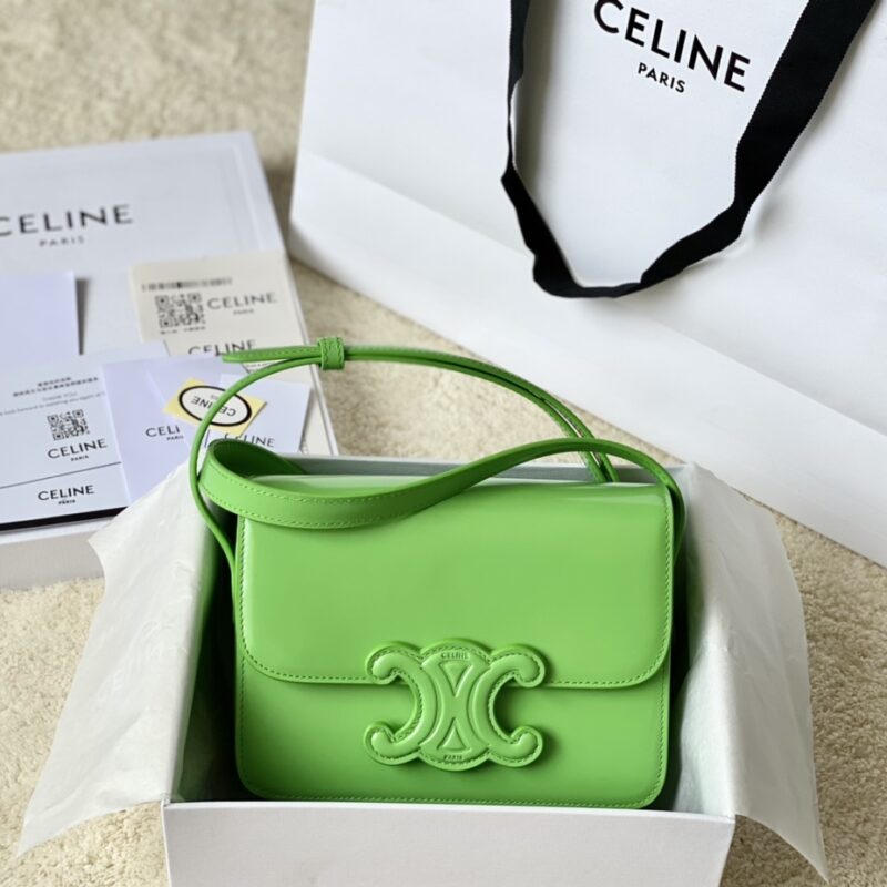 CELINE赛琳2022新款浮雕凯旋门肩背包199233