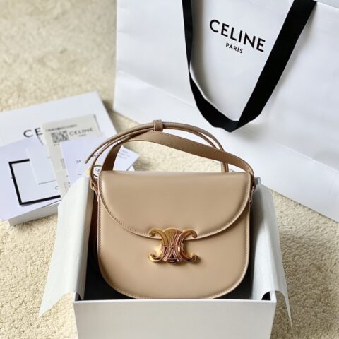 CELINE赛琳2022新品经典凯旋门扣马鞍包110413