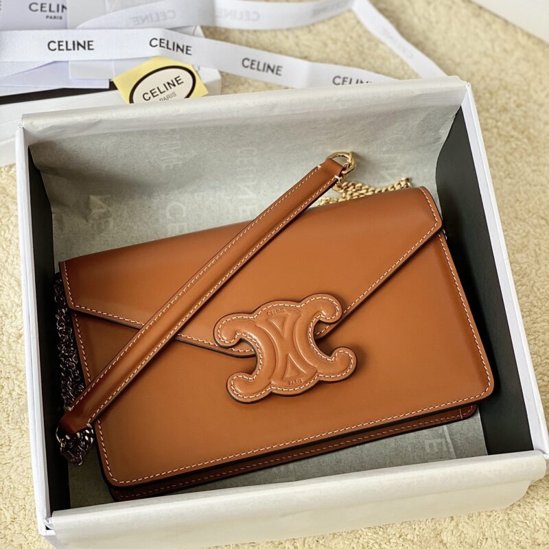 CELINE赛琳2022新品woc 浮雕信封包100773