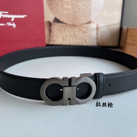 Salvatore  Ferragamo菲拉格慕男士3.5cm精致专柜版型双圈马蹄金属扣头层牛皮双面腰带