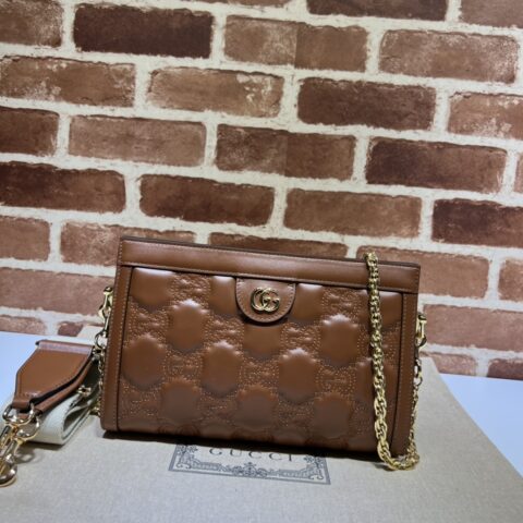 GUCCI古驰GG绗缝皮革肩背包702200