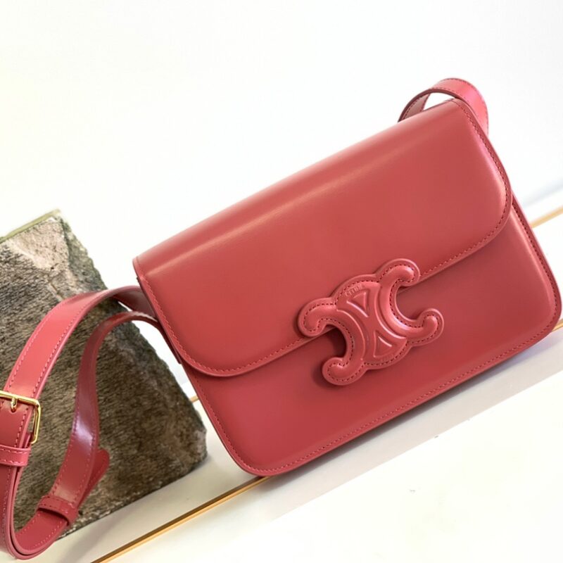 CELINE赛琳2022新款浮雕凯旋门肩背包199223