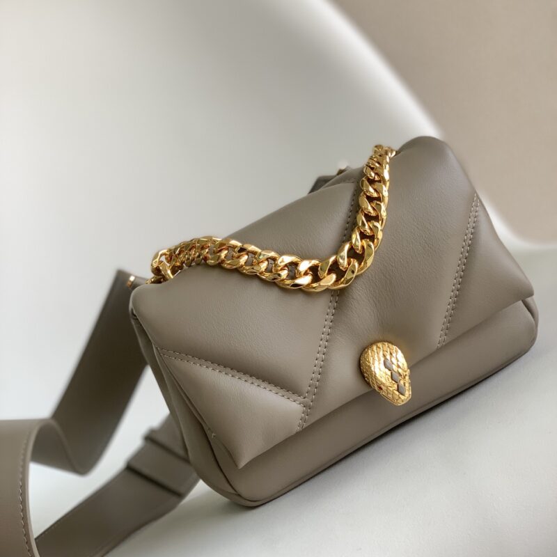 BVLGARI宝格丽马特拉塞凸纹几何图案小牛皮斜挎包291085