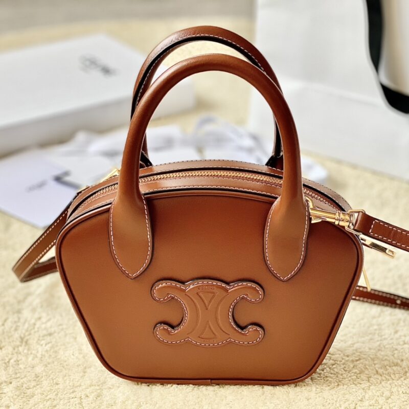 CELINE赛琳迷你棕色凯旋门牛皮革保龄球包110462