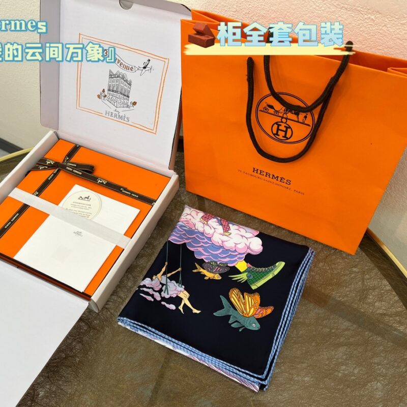 Hermes爱马仕『我的云间万象』100%真丝围巾