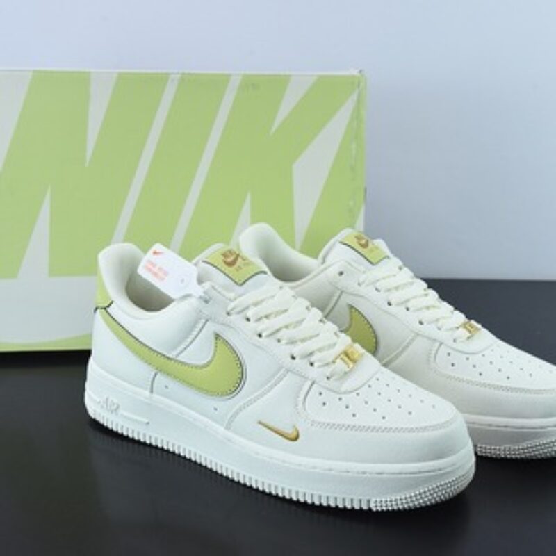 Nike Air Force 1 Low 07 白绿帆布 空军一号低帮 货号：MN5696-109