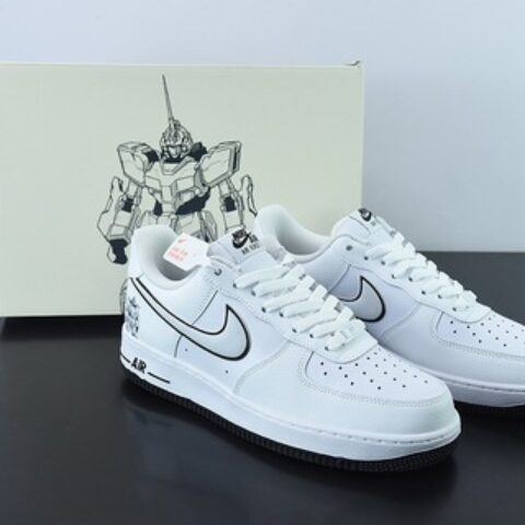 NK Air Force 1 Low 空军一号低帮百搭休闲运动板鞋 白黑高达 货号：KK1256-657