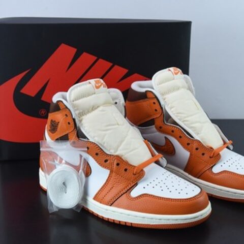 Air Jordan 1 Retro "Starfish"高帮 爱马仕橙 小扣碎男士高帮篮球鞋 官方货号：DO9369 101