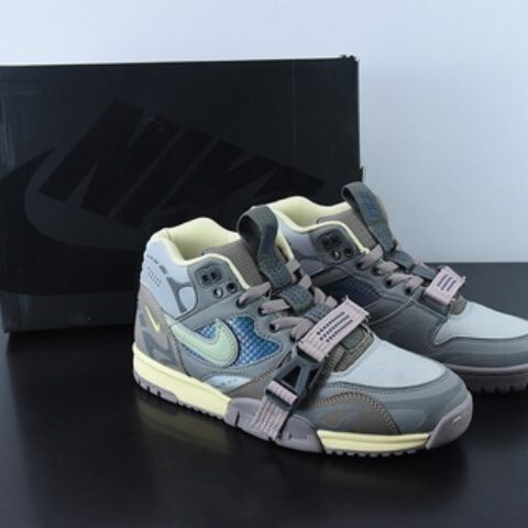 NK Air Trainer 1 Utility 耐克复古休闲篮球鞋  货号：DH7338-002