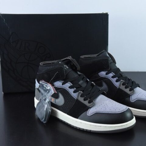 Air Jordan 1 Mid "Inside Out" 整体以深蓝色为主色调反转黑灰货号：DM9652-001