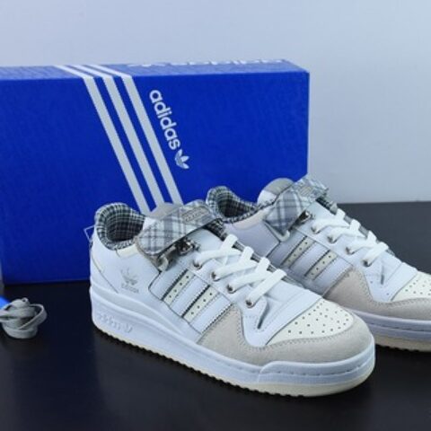 Adidas Originals Forum 84 Low 灰白格子布低帮休闲板鞋 货号 FZ5627