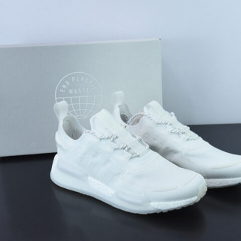 阿迪达斯Adidas NMD_V3 Boost"OG White"飞织系列低帮爆米花缓震百搭休闲运动跑步鞋“纯白”GX3374