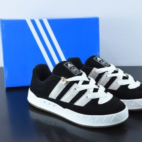 Atmos x Adidas Adimatic Low马蒂奇系列低帮复古鲨鱼面包休闲运动休闲滑板板鞋货号：GY5274