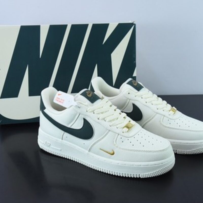 Nk Air Force 1 Low 07 帆布米白暗绿金迷你双钩子 空军一号低帮板鞋官方货号：MN5696-309