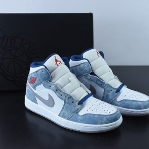 Air Jordan 1 Mid AJ1白蓝 薄荷糖 水洗蓝 中帮篮球鞋货号：DN3706-401