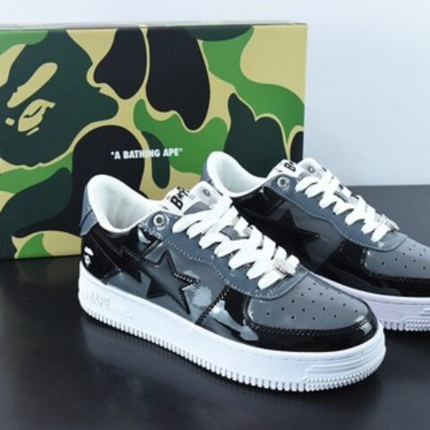 潮流教父nigo品牌 王源同款 Bape Sta “Tokyo”经典百搭休闲运动板鞋货号：1H20191045