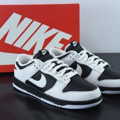 Nk Dunk Low "Reverse Panda" 白黑 反转熊猫 SB扣碎篮板时尚休闲板鞋 货号：FD9064-011