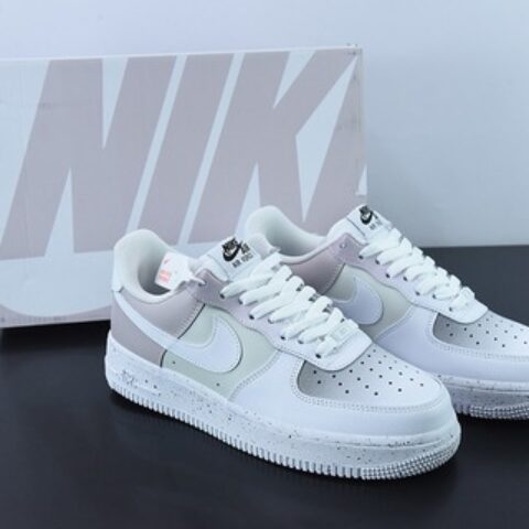 Air Force 1 '07 Low"White/Pink/Grey"空军一号白淡粉灰泼墨”低帮休闲板鞋货号：MM6023-536
