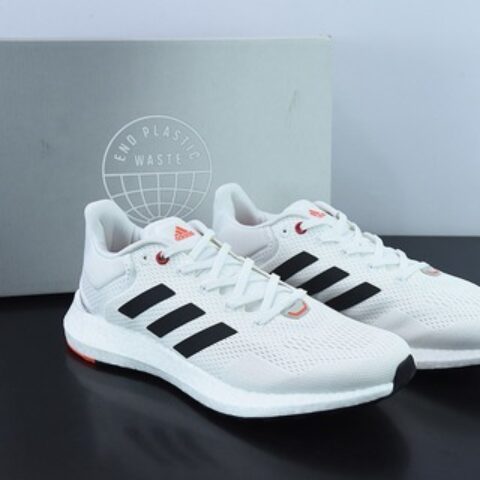 阿迪达斯 Pureboost 21 PB21代  爆米花大底 运动休闲跑步鞋 官方货号：GY5099