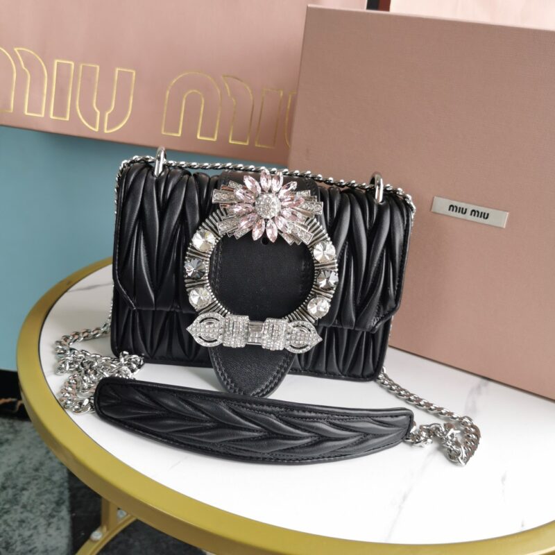 MIUMIU缪缪Matelasse顶级进口小羊皮链条包5BD084