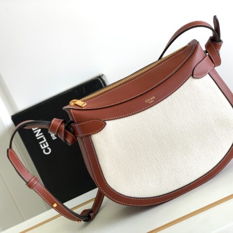 CELINE赛琳BESACE NEUDS FRANCAIS牛皮革手袋198008