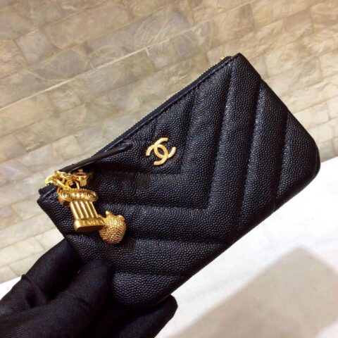 Chanel猫头鹰系列 进口黑色小球纹牛皮V纹钱包 A69253