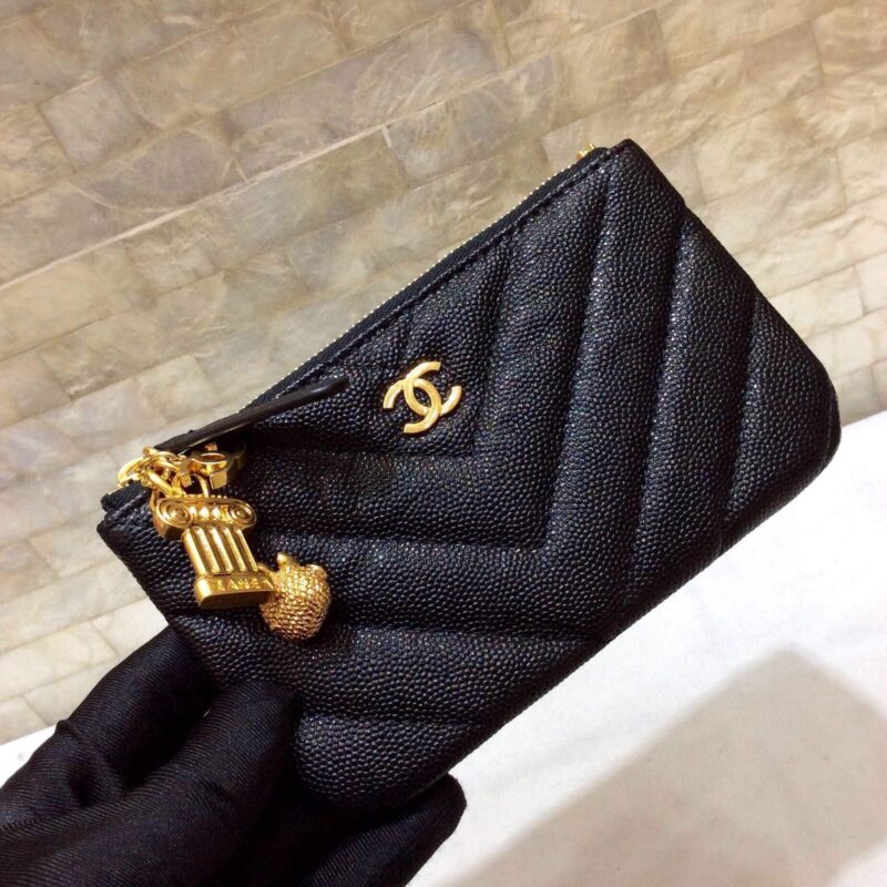 Chanel猫头鹰系列 进口黑色小球纹牛皮V纹钱包 A69253