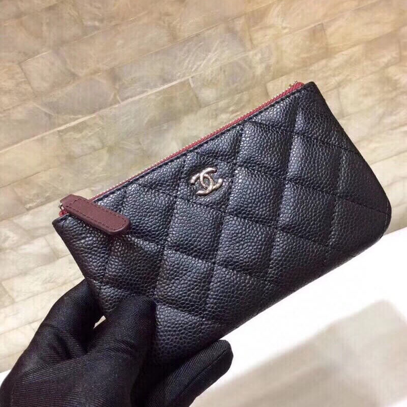 Chanel 进口球纹牛皮拉链零钱包卡包 A82365黑色/银扣