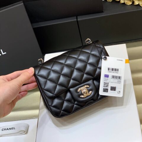 CHANEL CF 17CM方胖子 A01115羊皮/黑色/银扣