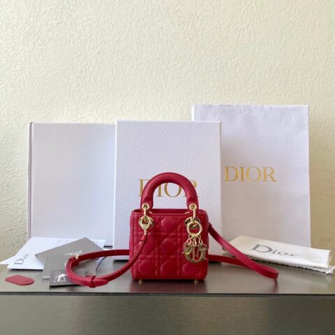 MICRO LADY DIOR BAG 超迷你三格戴妃包 S0856ONGE_M57R