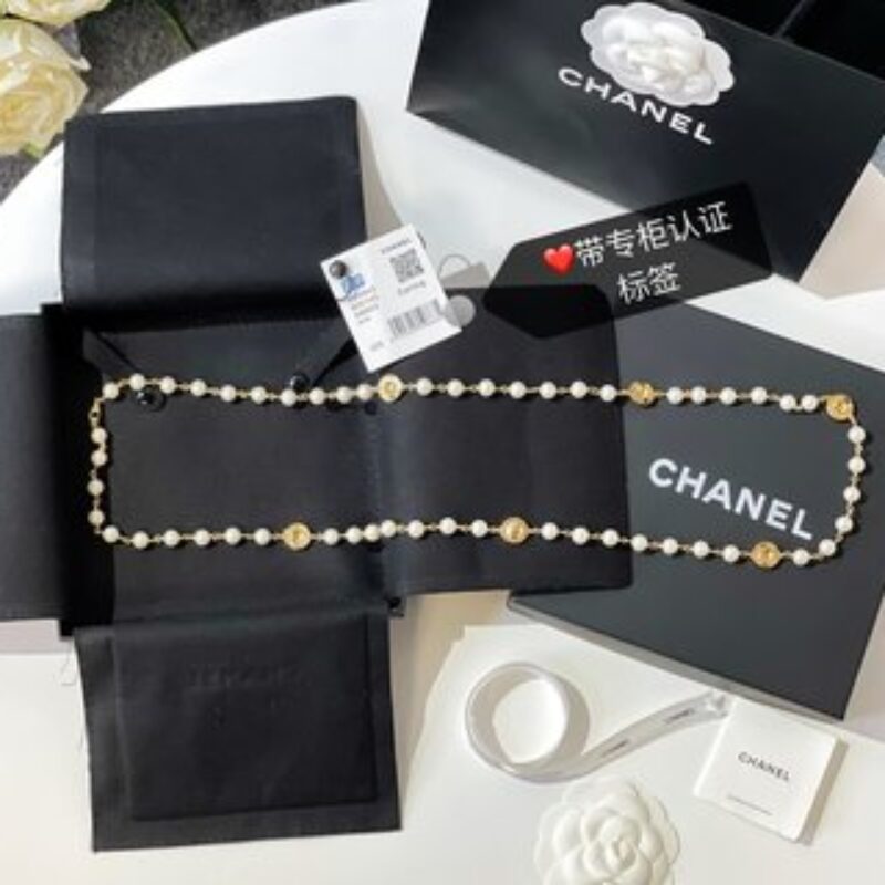 2021新款CHANEL香奈儿纽扣珍珠毛衣链项链