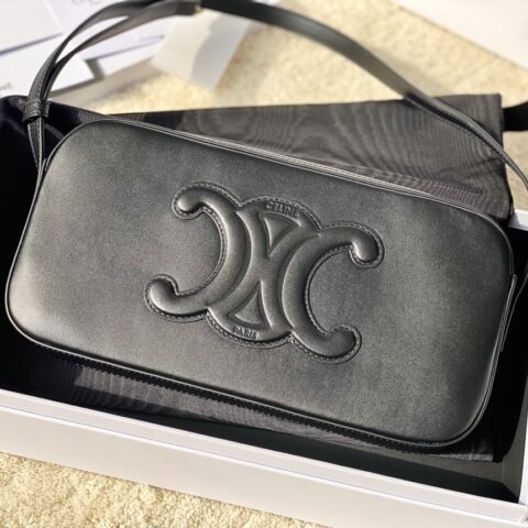 CELINE赛琳小牛皮经典凯旋门立体logo肩背包199183